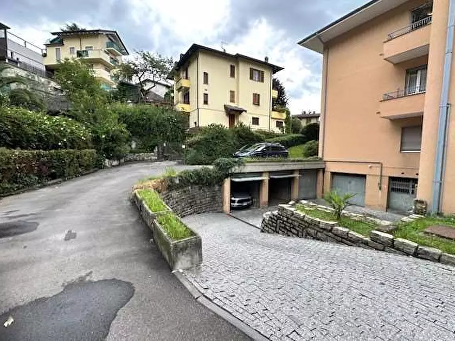 Immagine 27 di Appartamento in affitto  in Via Vittorio Emanuele II  32 a Cernobbio