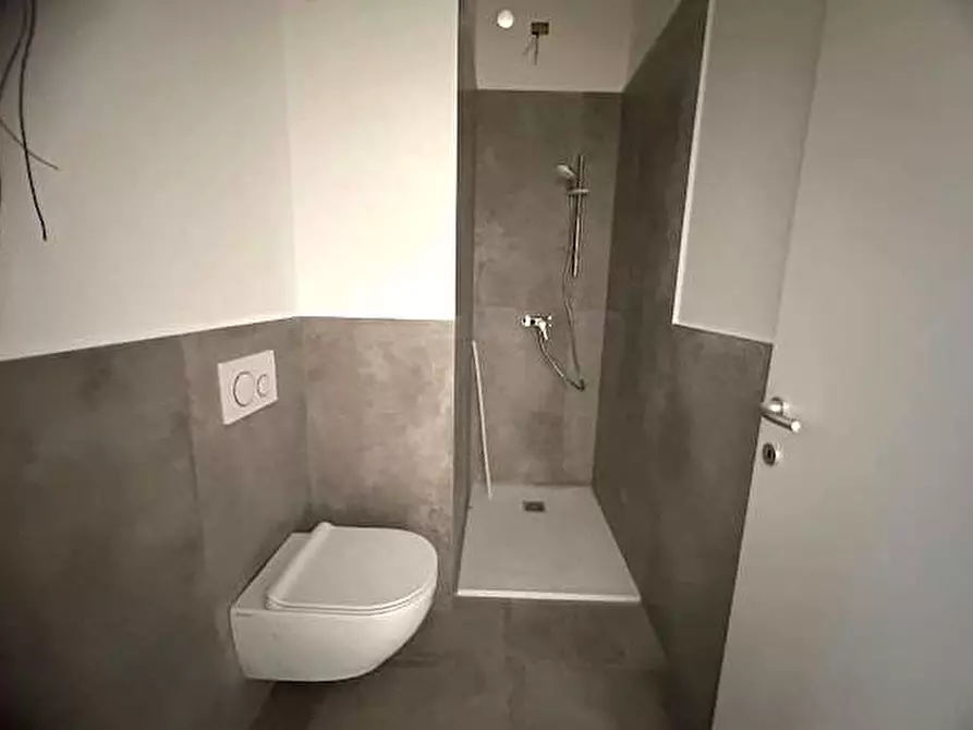 Immagine 25 di Appartamento in affitto  in Via Vittorio Emanuele II  32 a Cernobbio