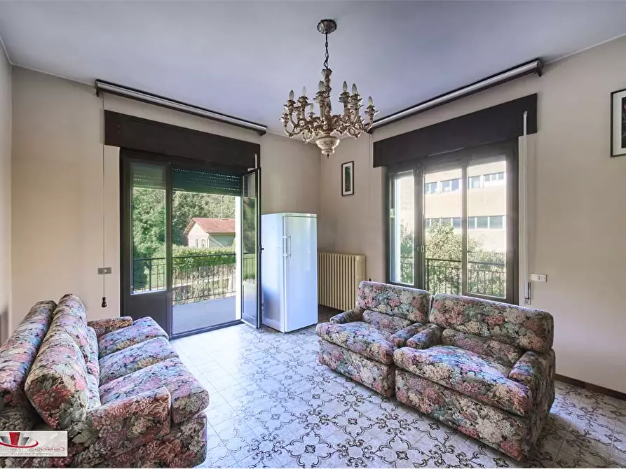 Immagine 9 di Villa in vendita  in Via Giovanni Battista Avignone  15 a Como