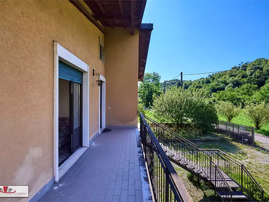 Immagine 12 di Villa in vendita  in Via Giovanni Battista Avignone  15 a Como