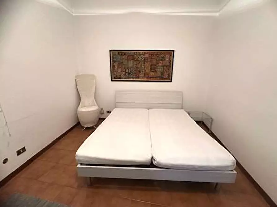 Immagine 13 di Appartamento in affitto  in Via Cadorna 11 a Como