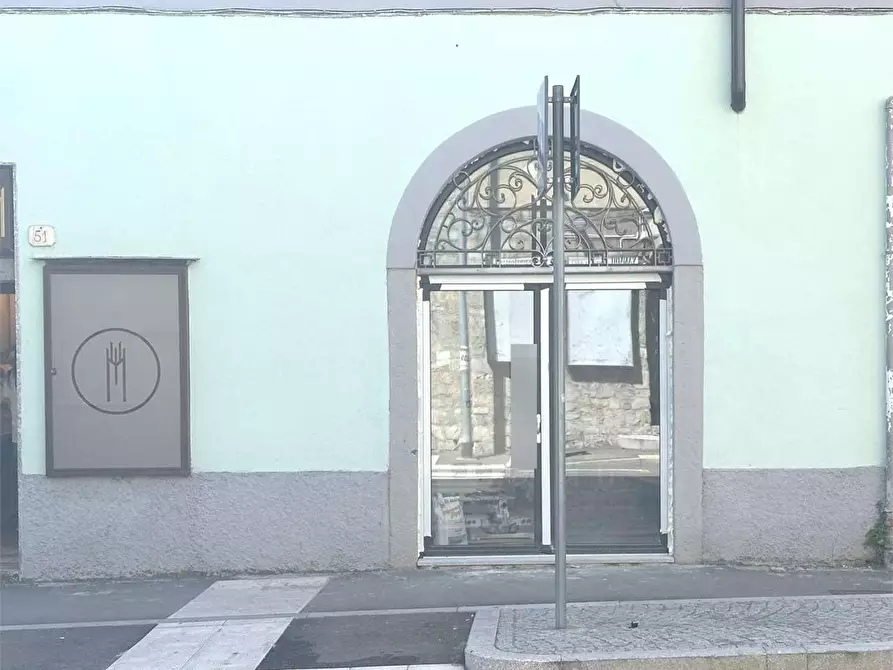 Immagine 11 di Monolocale in vendita  in Via Varesina 53 a Como