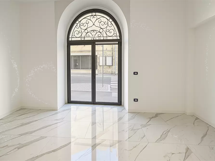 Immagine 2 di Monolocale in vendita  in Via Varesina 53 a Como