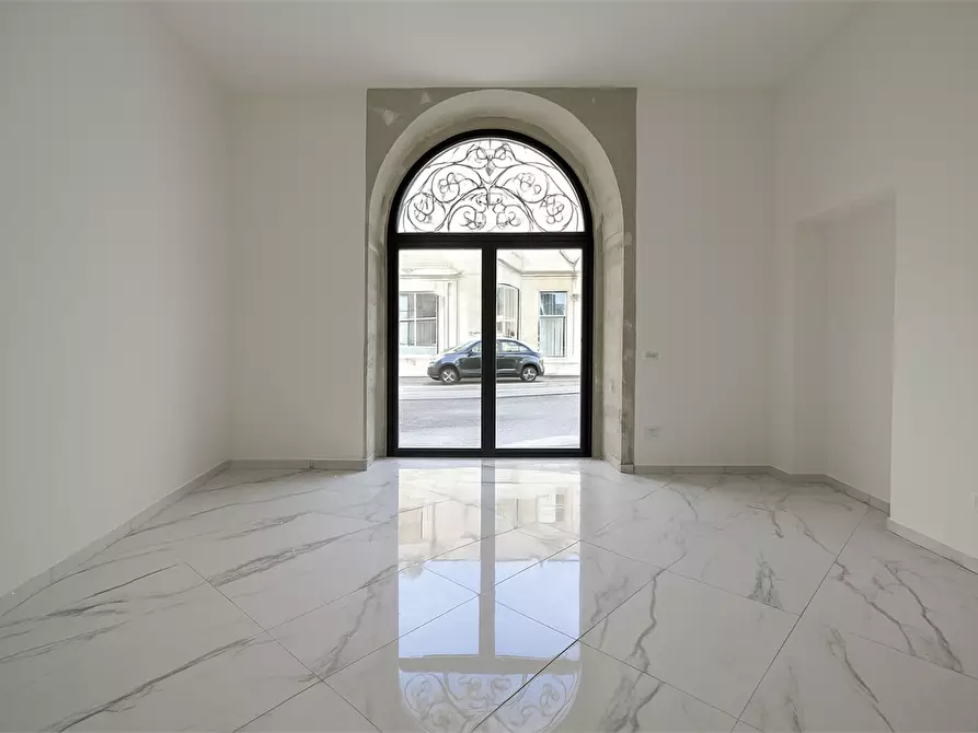 Immagine 4 di Monolocale in vendita  in Via Varesina 53 a Como