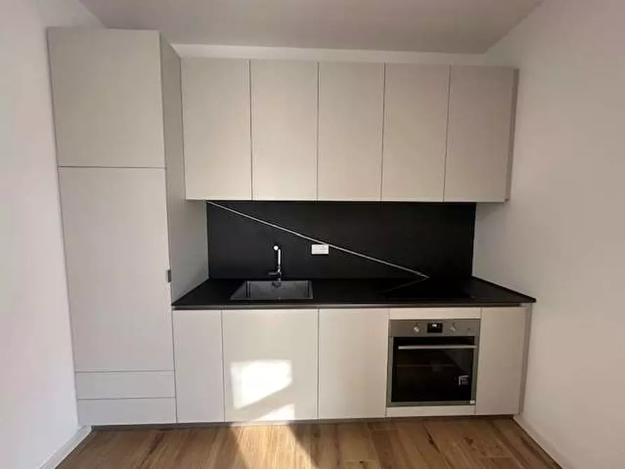 Immagine 7 di Appartamento in vendita  in Via Volta 12 a Uggiate-Trevano