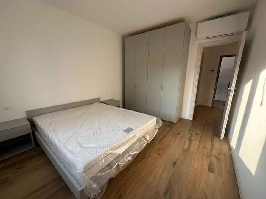 Immagine 11 di Appartamento in vendita  in Via Volta 12 a Uggiate-Trevano