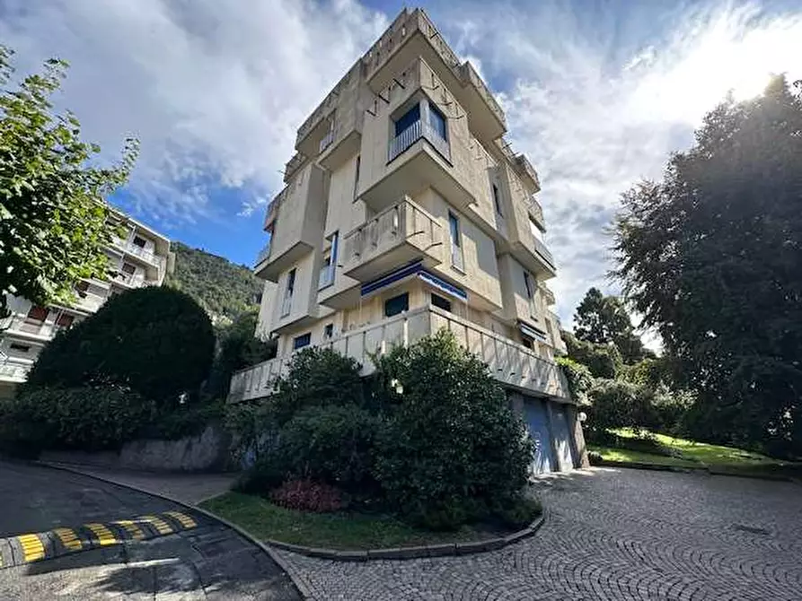 Immagine 25 di Appartamento in vendita  in Via Tommaso Grossi 32/A a Como