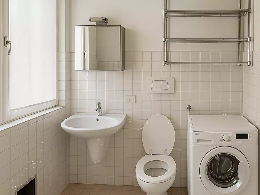 Immagine 20 di Appartamento in vendita  in Via Tommaso Grossi 32/A a Como