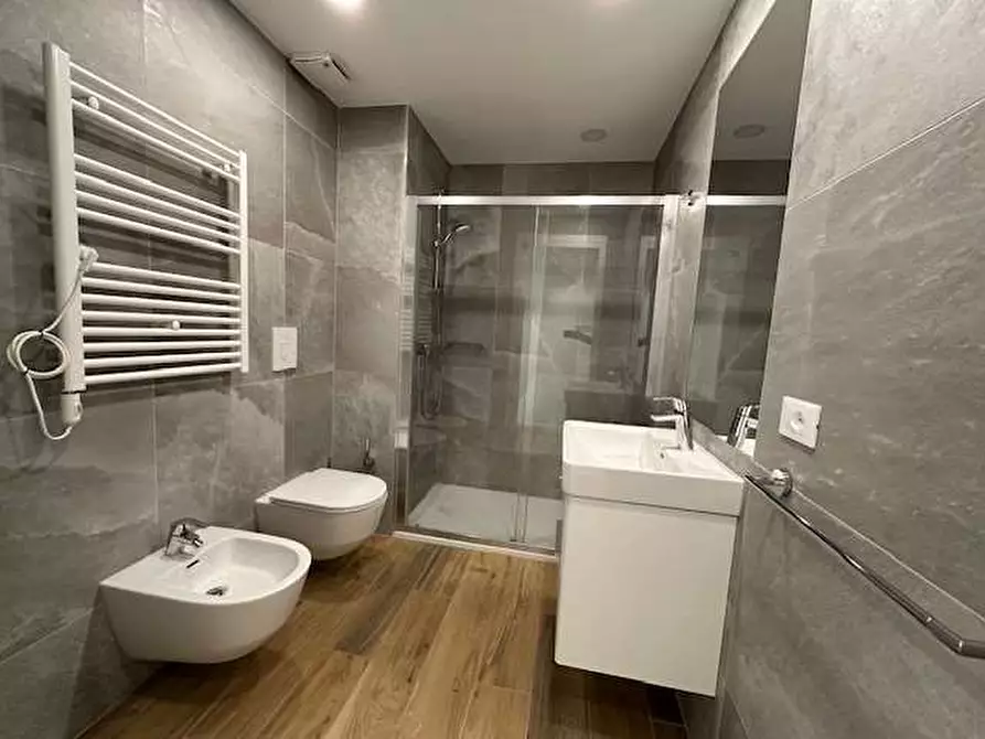 Immagine 6 di Appartamento in vendita  in Via Volta 12 a Uggiate-Trevano