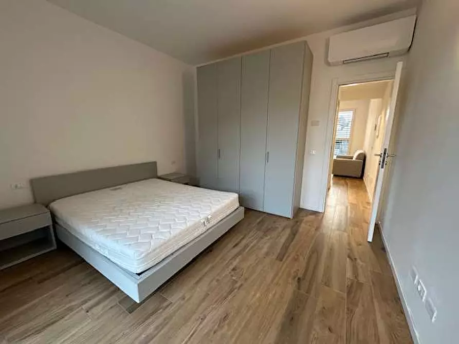 Immagine 11 di Appartamento in vendita  in Via Volta 12 a Uggiate-Trevano