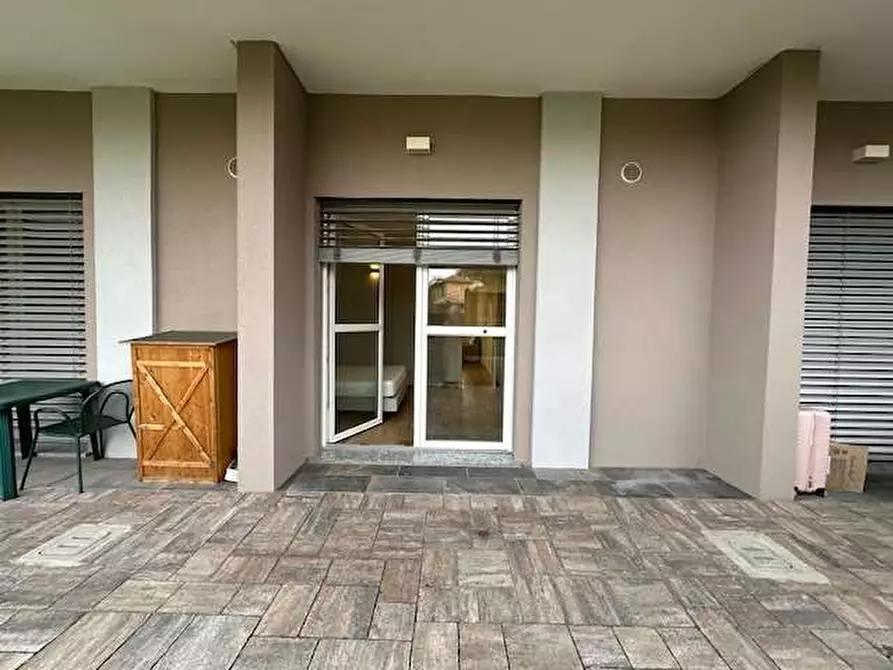 Immagine 15 di Appartamento in vendita  in Via Volta 12 a Uggiate-Trevano