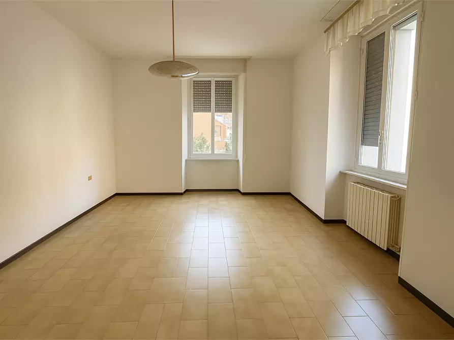 Immagine 4 di Trilocale in vendita  in Via Anzani 16 a Como