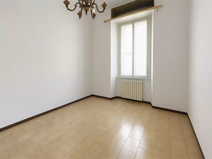 Immagine 8 di Trilocale in vendita  in Via Anzani 16 a Como