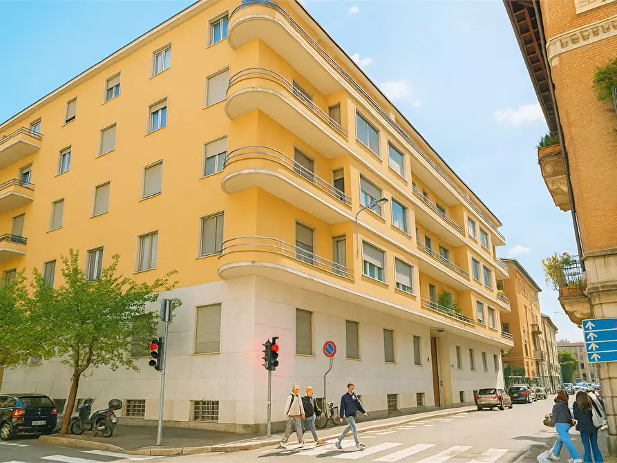 Immagine 2 di Appartamento in vendita  in Via Mentana 17 a Como