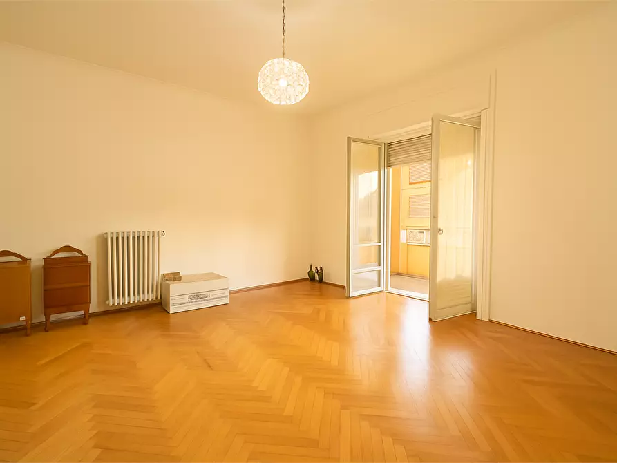 Immagine 8 di Appartamento in vendita  in Via Mentana 17 a Como