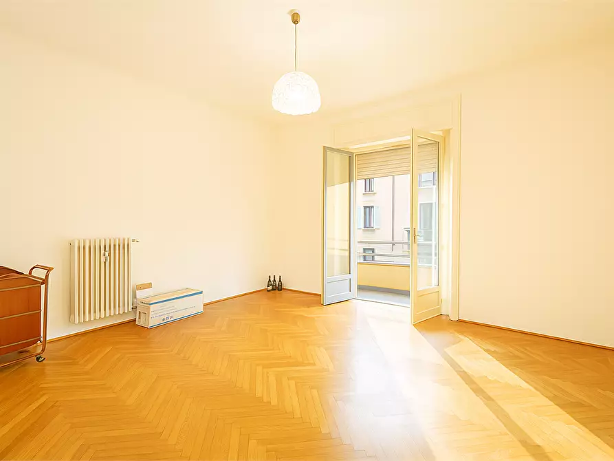 Immagine 9 di Appartamento in vendita  in Via Mentana 17 a Como