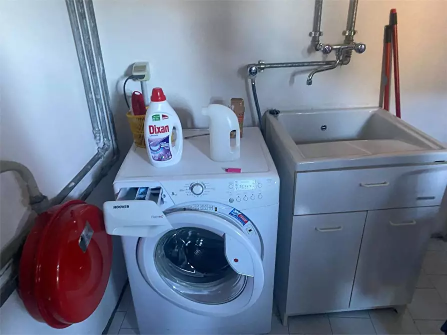 Immagine 18 di Quadrilocale in vendita  in via per careno a Pognana Lario