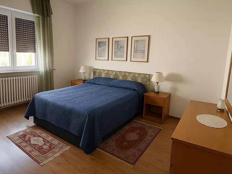 Immagine 9 di Appartamento in vendita  in Via Giustizia e Libertà  a Como