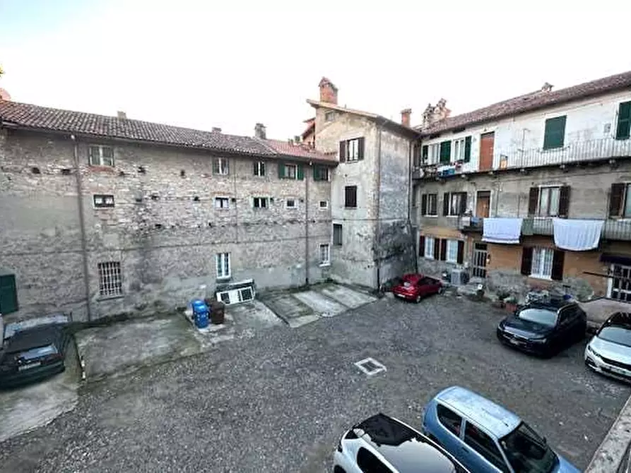 Immagine 12 di Appartamento in affitto  in Via Varesina 53 a Como