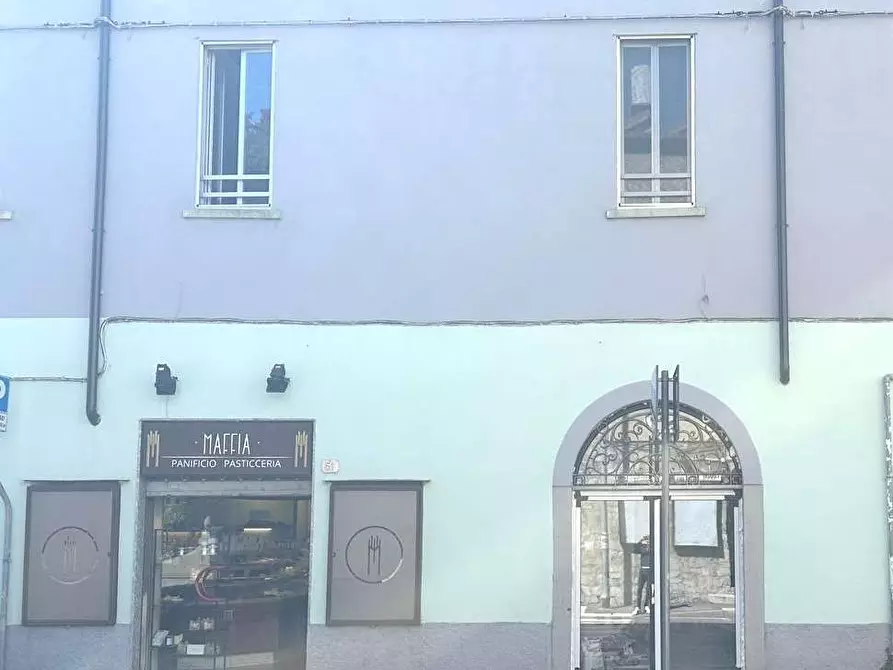 Immagine 11 di Monolocale in affitto  in Via Varesina 53 a Como