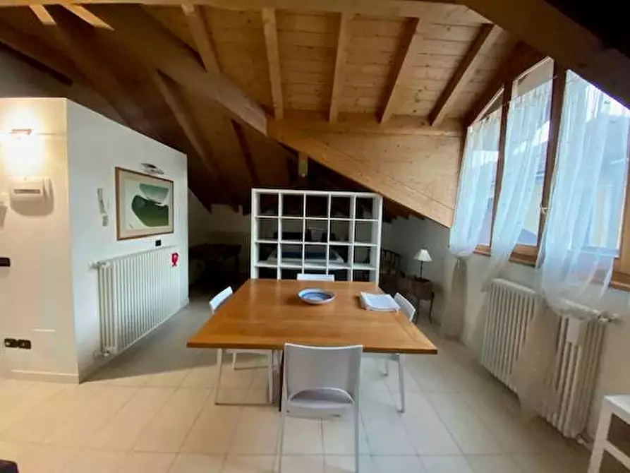 Immagine 6 di Mansarda in vendita  in Via Anzani 15 a Como