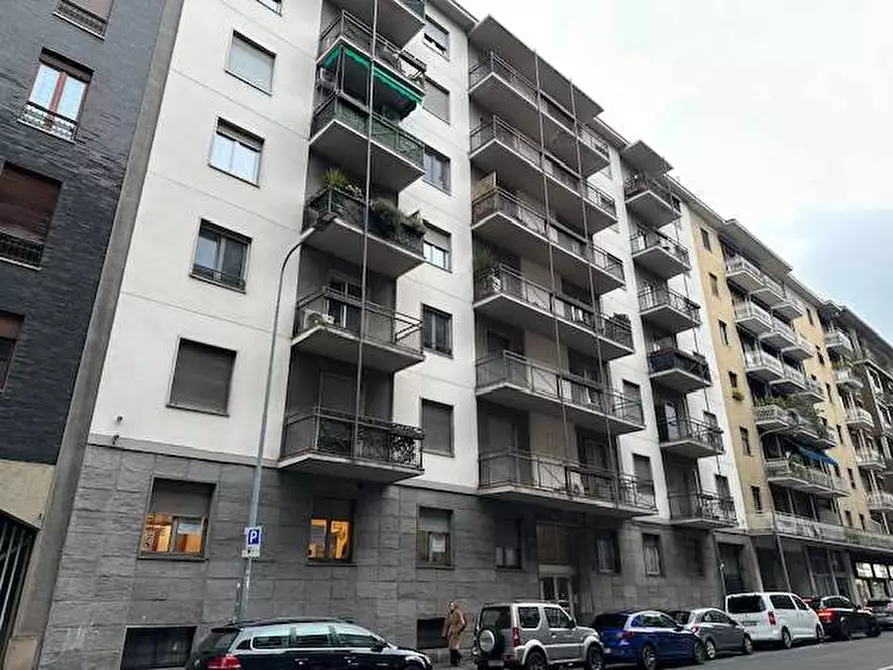 Immagine 25 di Quadrilocale in vendita  in Viale Masia 26 a Como