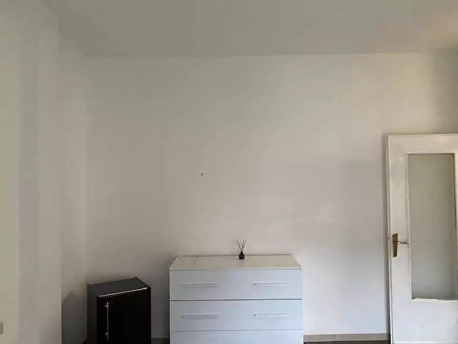 Immagine 5 di Bilocale in affitto  a Lipomo