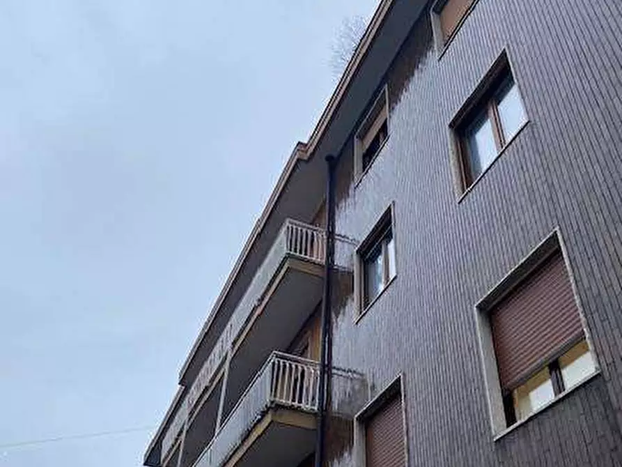 Immagine 1 di Bilocale in affitto  a Lipomo