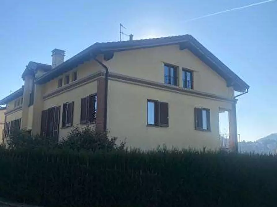 Immagine 2 di Appartamento in vendita  in Via Ticozzi 7 a Como