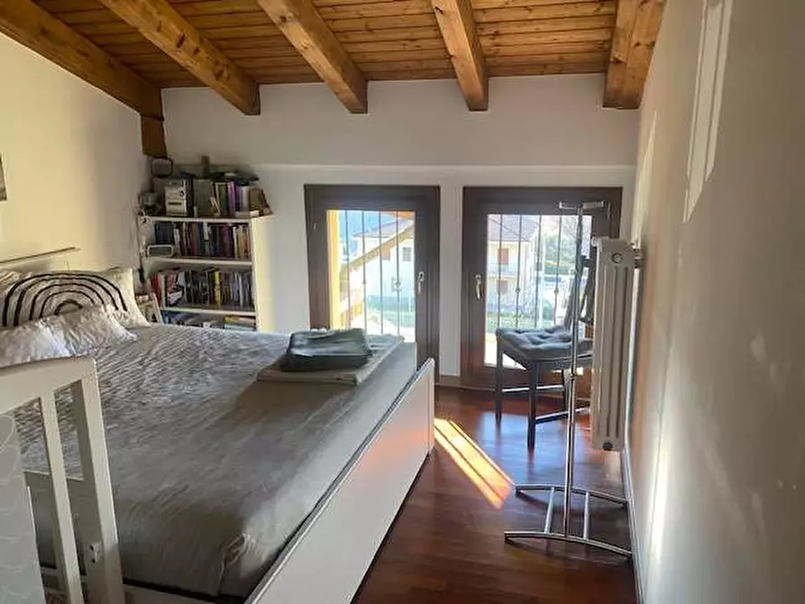 Immagine 26 di Appartamento in vendita  in Via Ticozzi 7 a Como