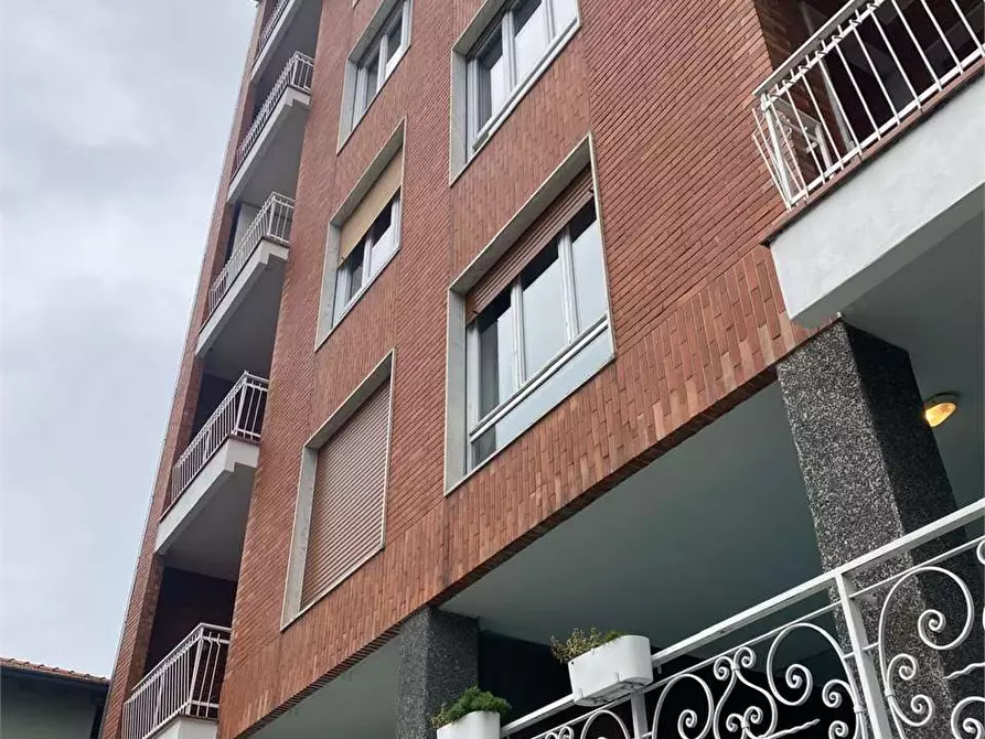 Immagine 25 di Trilocale in affitto  in Via Roma  20 a Torno