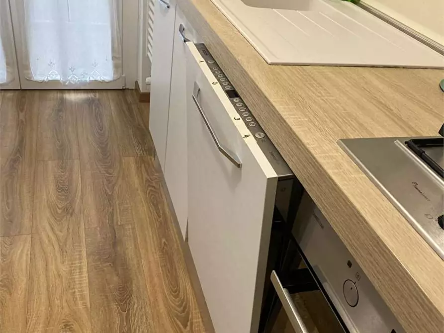 Immagine 7 di Trilocale in affitto  in Via Roma  20 a Torno