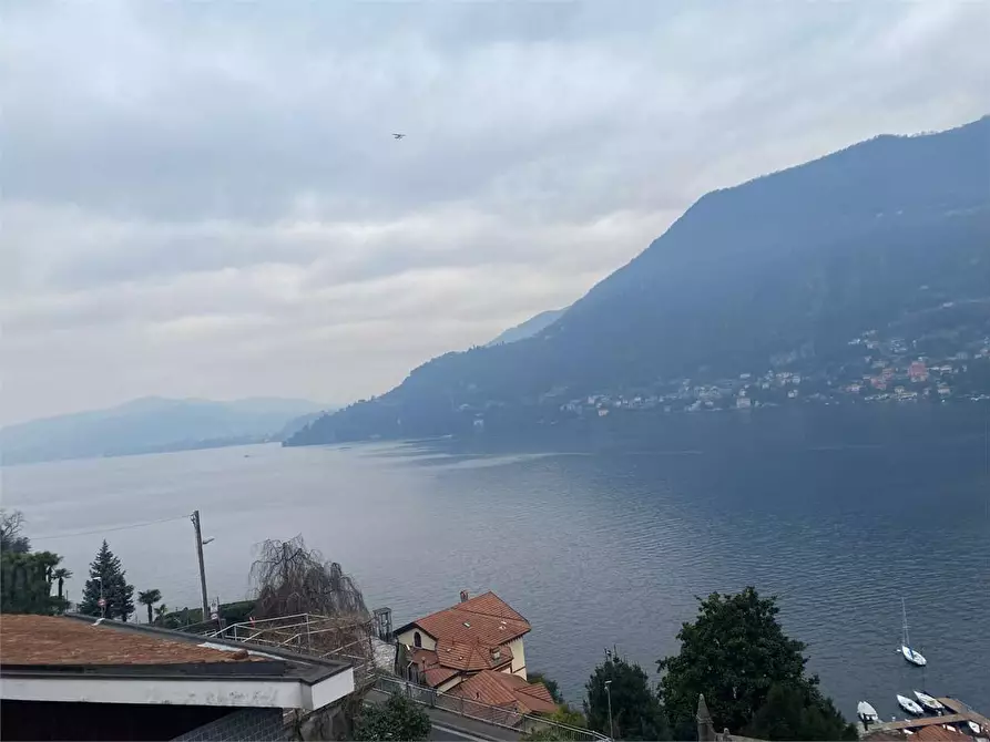 Immagine 27 di Trilocale in affitto  in Via Roma  20 a Torno