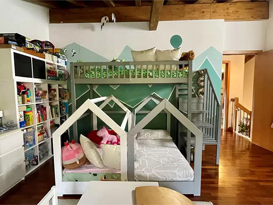 Immagine 22 di Appartamento in vendita  in Via Ticozzi 7 a Como