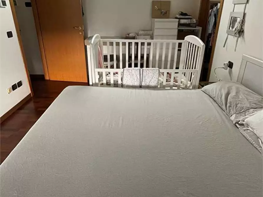 Immagine 24 di Appartamento in vendita  in Via Ticozzi 7 a Como