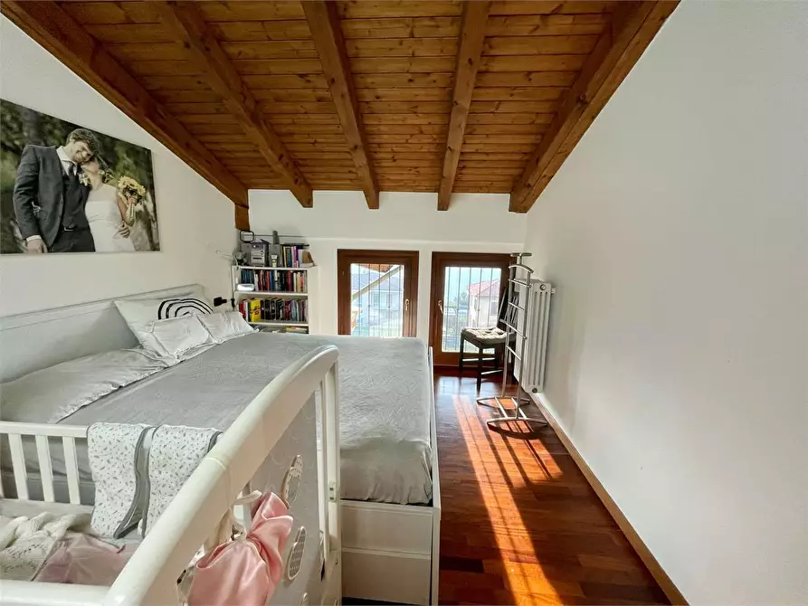 Immagine 23 di Appartamento in vendita  in Via Ticozzi 7 a Como