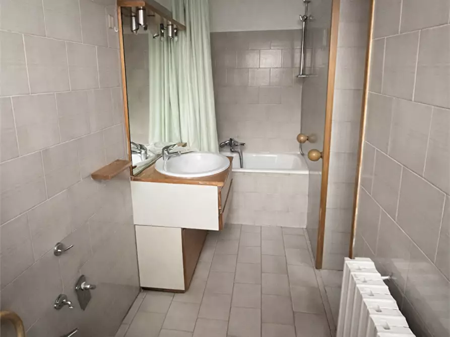 Immagine 16 di Trilocale in vendita  in Via Volta 2 a Luisago