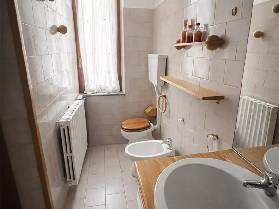 Immagine 17 di Trilocale in vendita  in Via Volta 2 a Luisago