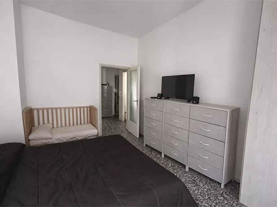 Immagine 14 di Appartamento in vendita  in via Leoni 5 a Como