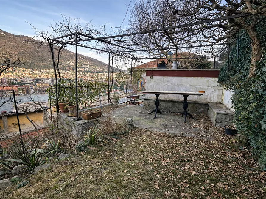 Immagine 27 di Appartamento in vendita  in Via Monterotondo 7 a Como