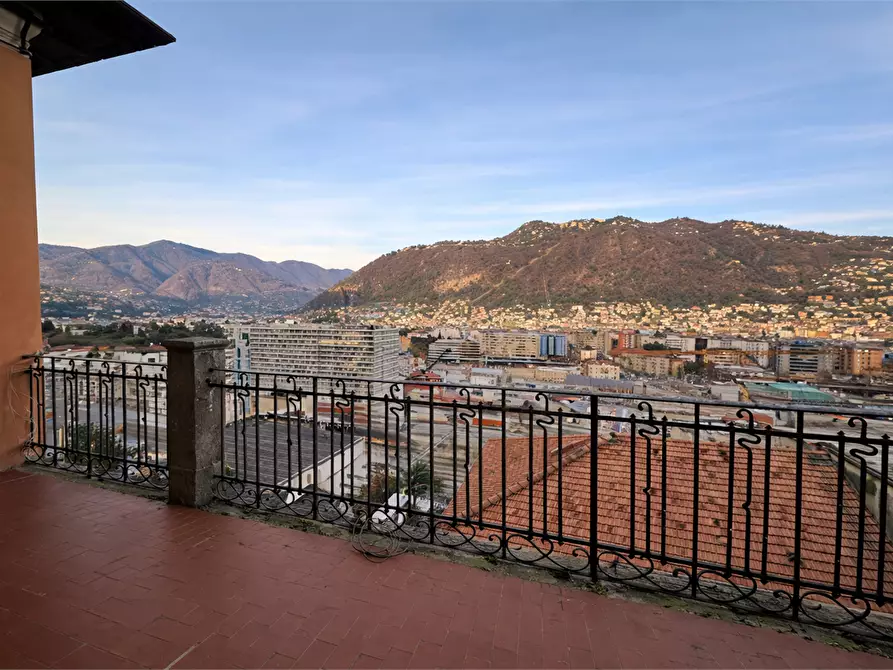 Immagine 1 di Appartamento in vendita  in Via Monterotondo 7 a Como