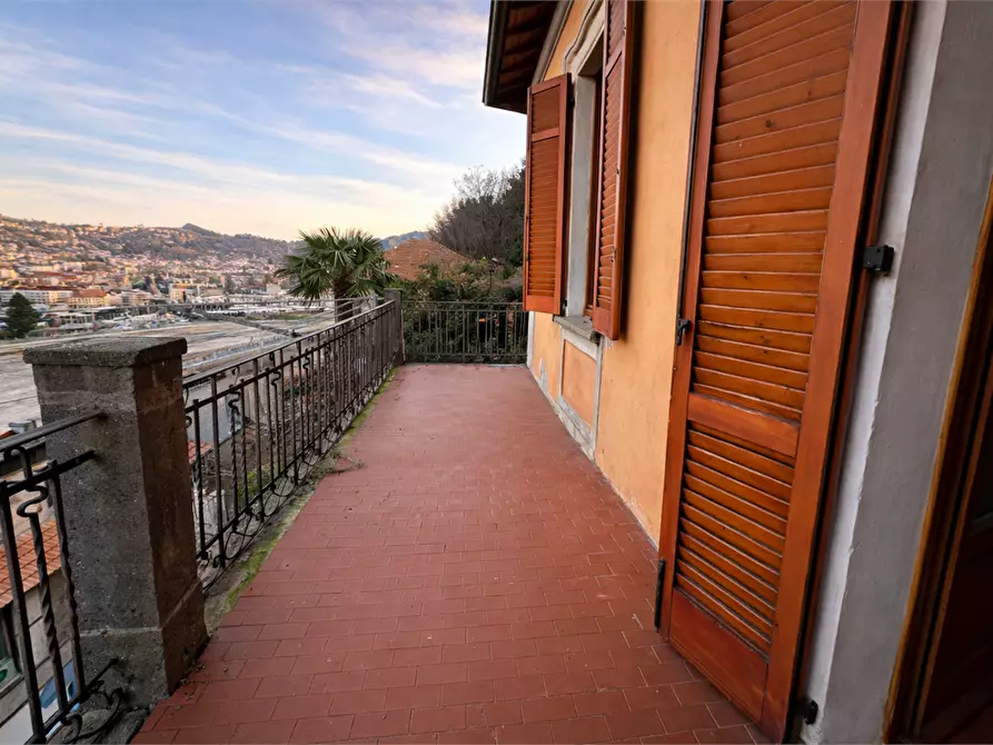 Immagine 5 di Appartamento in vendita  in Via Monterotondo 7 a Como