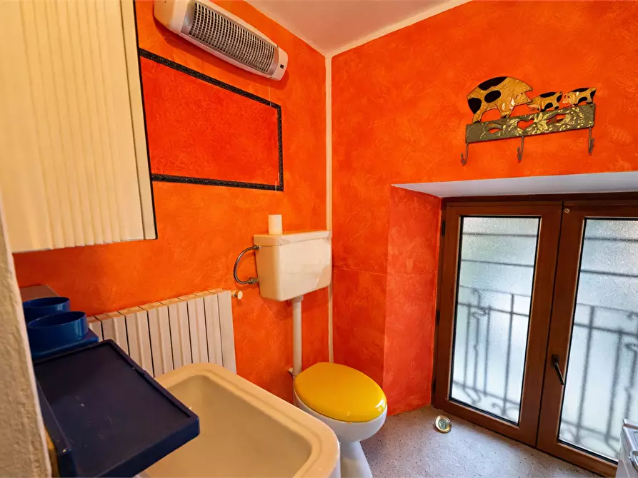 Immagine 24 di Appartamento in vendita  in Via Monterotondo 7 a Como