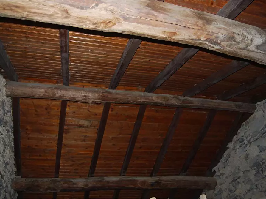 Immagine 22 di Rustico / casale in vendita  in Dogana Valmara a Alta Valle Intelvi