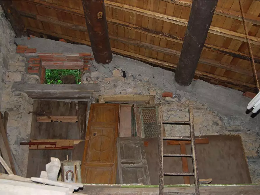 Immagine 24 di Rustico / casale in vendita  in Dogana Valmara a Alta Valle Intelvi