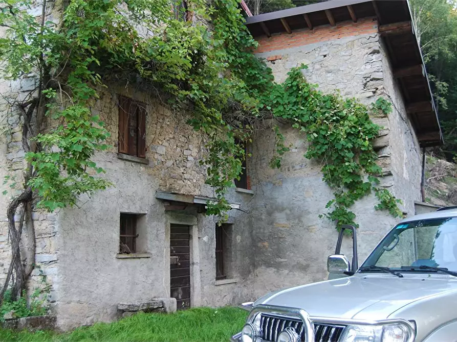 Immagine 3 di Rustico / casale in vendita  in Dogana Valmara a Alta Valle Intelvi