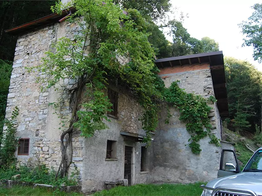 Immagine 4 di Rustico / casale in vendita  in Dogana Valmara a Alta Valle Intelvi