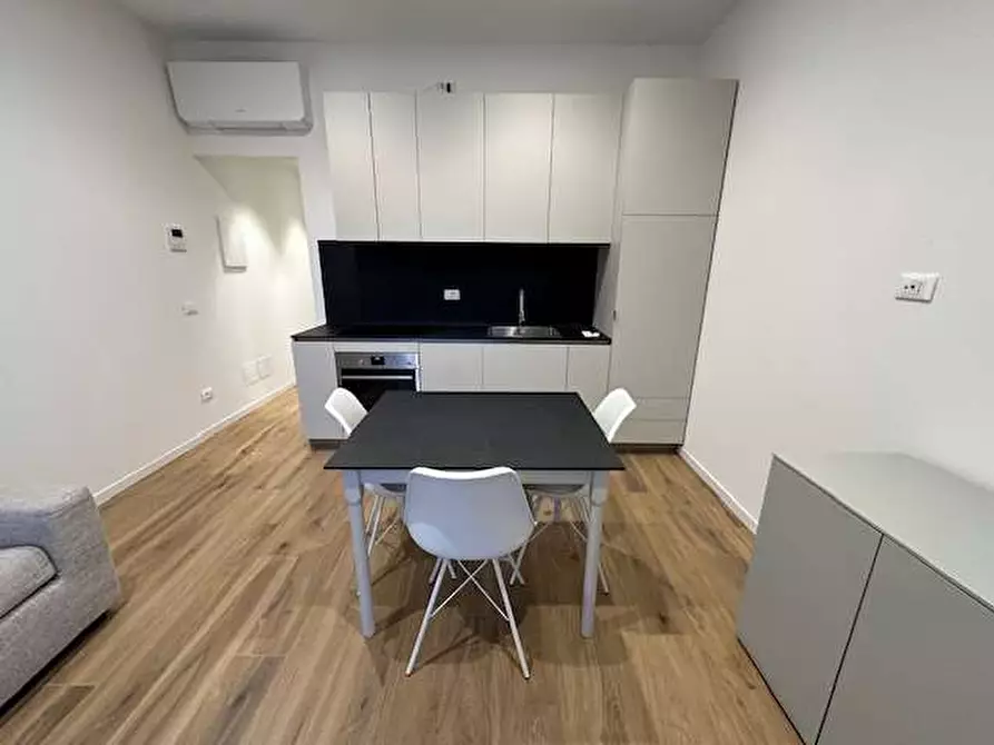 Immagine 4 di Appartamento in affitto  in Via Volta 12 a Uggiate-Trevano