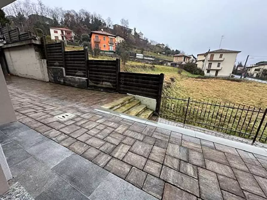 Immagine 13 di Appartamento in affitto  in Via Volta 12 a Uggiate-Trevano