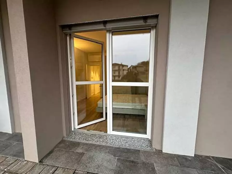 Immagine 15 di Appartamento in affitto  in Via Volta 12 a Uggiate-Trevano